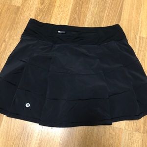 Lululemon pace rival